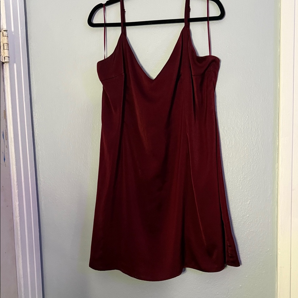 Elegant Burgundy Mini Dress